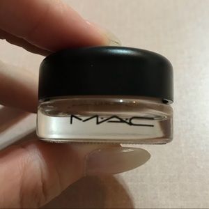 MAC Paint Pot